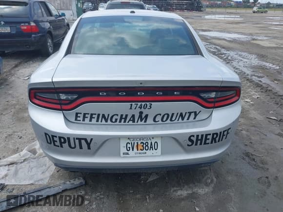✅ 2021 Dodge Charger Police • VIN: 2C3CDXAT6MH643493 • Lot: 42146725. Listed on IAAI with 62,659 mi. Free auction sales archive from the USA and detailed vehicle history report at DreamBid. Image 17.