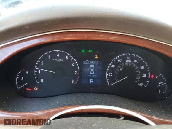 2013 Hyundai Genesis 3.8L z VIN KMHGC4DD8DU228106, wystawiony jako Copart lot #75243484 z przebiegiem 129 544 mil mil oraz Czysty tytuł • Clean title. Historia ofert i sprzedaży dostępna na DreamBid. Obrazek 9.