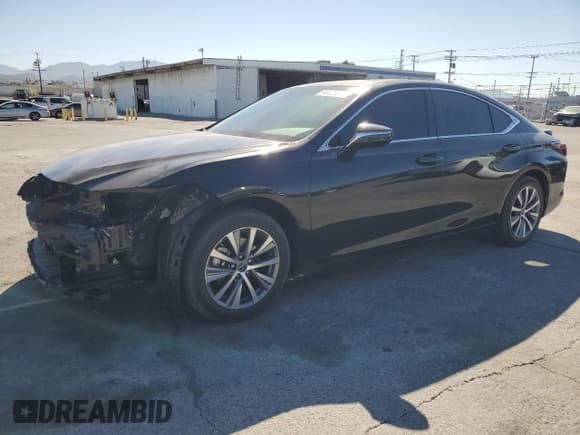 ✅ 2025 Lexus ES 300h • VIN: 58ADA1C13SU061688 • Lot: 64428915. Listed on Copart with 8,749 mi. Free auction sales archive from the USA and detailed vehicle history report at DreamBid. Image 1.