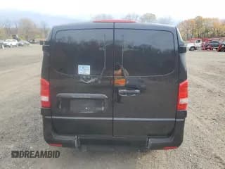 ✅ 2018 Mercedes-Benz Metris Passenger • VIN: WD4PG2EE9J3461892 • Lot: 91496565. Wystawiony na Copart z przebiegiem 141 066 mil. Bezpłatny archiwum sprzedaży aukcyjnych z USA i szczegółowy raport historii pojazdu na DreamBid. Zdjęcie 6.