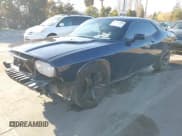 ✅ 2014 Dodge Challenger R/T Classic • VIN: 2C3CDYBT7EH143302 • Lot: 41347931. Wystawiony na IAAI z przebiegiem 131 790 mil. Bezpłatny archiwum sprzedaży aukcyjnych z USA i szczegółowy raport historii pojazdu na DreamBid. Zdjęcie 2.