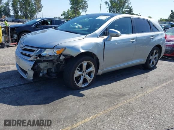 ✅ 2015 Toyota Venza XLE • VIN: 4T3ZK3BB0FU074461 • Lot: 42344893. Listed on IAAI with 92,006 mi. Free auction sales archive from the USA and detailed vehicle history report at DreamBid. Image 2.