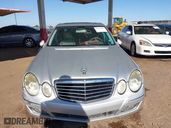✅ 2008 Mercedes-Benz E 350 Luxury • VIN: WDBUF56X08B291647 • Lot: 43579643. Wystawiony na IAAI z przebiegiem 201 085 mil. Bezpłatny archiwum sprzedaży aukcyjnych z USA i szczegółowy raport historii pojazdu na DreamBid. Zdjęcie 6.