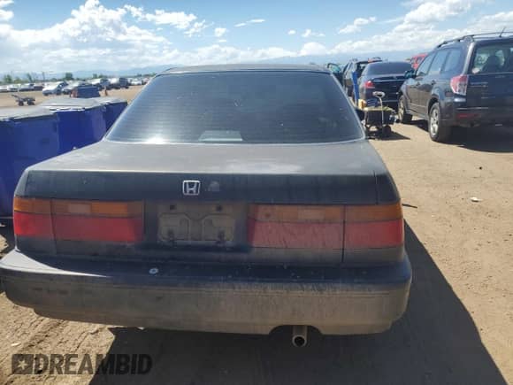 1991 Honda Accord LX с VIN 1HGCB7554MA223762, выставлен на аукционе Copart как лот 68348134 с пробегом 195 123 миль миль и На запчасти • Non repairable. История ставок и продаж доступна на DreamBid. Изображение 6.