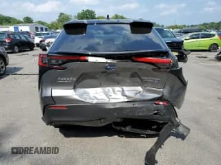 ✅ 2023 Subaru Solterra Premium • VIN: JTMABABA0PA015015 • Lot: 61691623. Wystawiony na Copart z przebiegiem 2 797 mil. Bezpłatny archiwum sprzedaży aukcyjnych z USA i szczegółowy raport historii pojazdu na DreamBid. Zdjęcie 6.