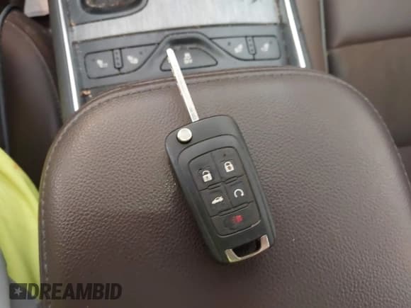 ✅ 2015 Chevrolet Impala LT • VIN: 1G1115SLXFU114815 • Lot: 42734350. Listed on IAAI with 192,818 mi. Free auction sales archive from the USA and detailed vehicle history report at DreamBid. Image 11.