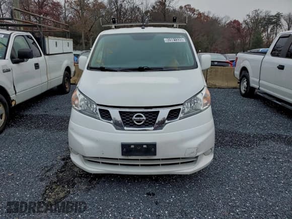 ✅ 2019 Nissan NV200 SV • VIN: 3N6CM0KN0KK699827 • Лот: 92881335. Опубликован ранее на Copart с пробегом 104 183 миль. Бесплатный доступ к архиву аукционных продаж из США и подробный отчёт об истории автомобиля на DreamBid. Изображение 5.