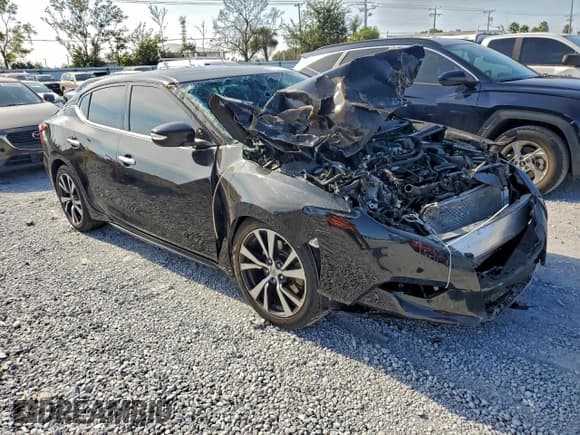 ✅ 2016 Nissan Maxima SV • VIN: 1N4AA6AP5GC419458 • Lot: 95267105. Listed on Copart with 141,720 mi. Free auction sales archive from the USA and detailed vehicle history report at DreamBid. Image 4.