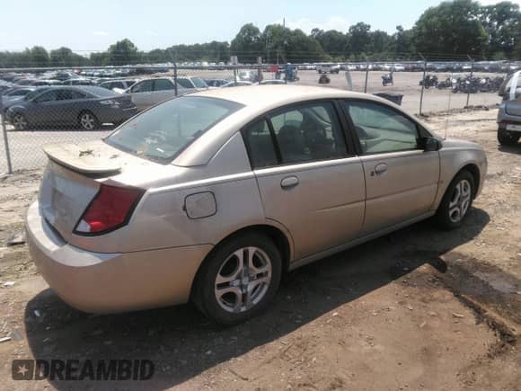 2004 Saturn ION ION 3 with VIN 1G8AK52F44Z125821, listed as a IAAI auction lot 42599275 with 195,121 mi miles and . Bid and sale history available at DreamBid. Image 4.