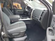 ✅ 2018 Ram 1500 Big Horn • VIN: 1C6RR7LT1JS218327 • Lot: 41815454. Wystawiony na IAAI z przebiegiem 48 698 mil. Bezpłatny archiwum sprzedaży aukcyjnych z USA i szczegółowy raport historii pojazdu na DreamBid. Zdjęcie 5.