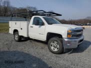 ✅ 2015 Chevrolet Silverado 2500HD Work Truck • VIN: 1GB0CUEG9FZ521974 • Lot: 48957935. Wystawiony na Copart z przebiegiem 192 714 mil. Bezpłatny archiwum sprzedaży aukcyjnych z USA i szczegółowy raport historii pojazdu na DreamBid. Zdjęcie 4.