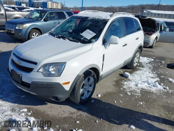 ✅ 2014 Chevrolet Captiva Sport LS • VIN: 3GNAL2EK0ES661536 • Lot: 41325534. Wystawiony na IAAI z przebiegiem 522 201 mil. Bezpłatny archiwum sprzedaży aukcyjnych z USA i szczegółowy raport historii pojazdu na DreamBid. Zdjęcie 2.