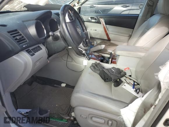 ✅ 2013 Toyota Highlander Limited • VIN: 5TDDK3EHXDS186712 • Lot: 92246175. Listed on Copart with 169,368 mi. Free auction sales archive from the USA and detailed vehicle history report at DreamBid. Image 7.