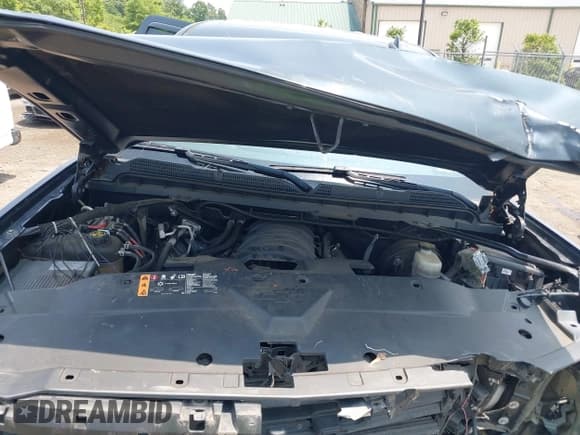 ✅ 2019 Chevrolet Silverado 1500 LT • VIN: 2GCVKPEC9K1134735 • Lot: 42465508. Wystawiony na IAAI z przebiegiem 108 520 mil. Bezpłatny archiwum sprzedaży aukcyjnych z USA i szczegółowy raport historii pojazdu na DreamBid. Zdjęcie 10.