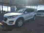 2019 Hyundai Tucson Value с VIN KM8J33A41KU978674, выставлен на аукционе Copart как лот 82504155 с пробегом 10 647 миль миль и Списание • Salvage title. История ставок и продаж доступна на DreamBid. Изображение 1.