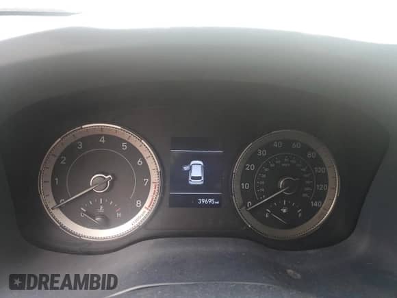 2022 Hyundai Venue SEL z VIN KMHRC8A31NU169199, wystawiony jako Copart lot #69217724 z przebiegiem 39 695 mil mil oraz Szkoda całkowita • Salvage title. Historia ofert i sprzedaży dostępna na DreamBid. Obrazek 9.