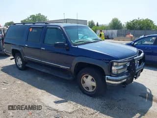 ✅ 1999 Chevrolet Suburban • VIN: 1GNFK16R1XJ422547 • Лот: 42808356. Опубликован ранее на IAAI с пробегом 161 260 миль. Бесплатный доступ к архиву аукционных продаж из США и подробный отчёт об истории автомобиля на DreamBid. Изображение 1.