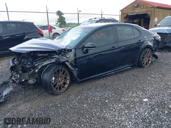 2023 Toyota Camry SE with VIN 4T1T11BK0PU083720, listed as a IAAI auction lot 42967982 with 19,972 mi miles and . Bid and sale history available at DreamBid. Image 2.