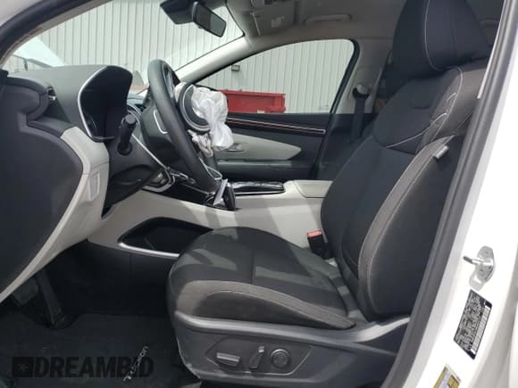 ✅ 2022 Hyundai Tucson Blue • VIN: KM8JBCA19NU063715 • Lot: 70663104. Wystawiony na Copart z przebiegiem 36 603 mil. Bezpłatny archiwum sprzedaży aukcyjnych z USA i szczegółowy raport historii pojazdu na DreamBid. Zdjęcie 7.