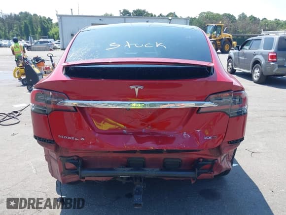 ✅ 2018 Tesla Model X 75D • VIN: 5YJXCDE27JF104964 • Lot: 42860551. Listed on IAAI with 62,176 mi. Free auction sales archive from the USA and detailed vehicle history report at DreamBid. Image 17.