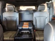 ✅ 2023 Jeep Grand Wagoneer Series III • VIN: 1C4SJVGP5PS507884 • Lot: 70953615. Wystawiony na Copart z przebiegiem 10 294 mil. Bezpłatny archiwum sprzedaży aukcyjnych z USA i szczegółowy raport historii pojazdu na DreamBid. Zdjęcie 10.