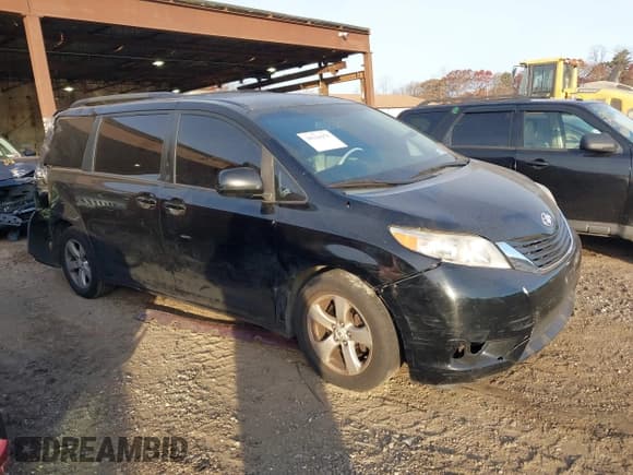 ✅ 2011 Toyota Sienna LE AAS • VIN: 5TDKK3DC2BS021747 • Lot: 38124275. Listed on IAAI with 210,465 mi. Free auction sales archive from the USA and detailed vehicle history report at DreamBid. Image 1.
