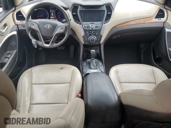 ✅ 2014 Hyundai Santa Fe • VIN: 5XYZU3LB5EG175243 • Лот: 68333785. Опубликован ранее на Copart с пробегом 118 036 миль. Бесплатный доступ к архиву аукционных продаж из США и подробный отчёт об истории автомобиля на DreamBid. Изображение 8.