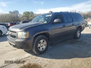 ✅ 2011 Chevrolet Suburban LT • VIN: 1GNSKJE35BR321467 • Lot: 92695585. Listed on Copart with 183,588 mi. Free auction sales archive from the USA and detailed vehicle history report at DreamBid. Image 1.