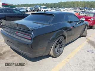 2020 Dodge Challenger SRT Hellcat Redeye Widebody z VIN 2C3CDZL98LH128720, wystawiony jako IAAI lot #43182633 z przebiegiem 44 617 mil mil oraz . Historia ofert i sprzedaży dostępna na DreamBid. Obrazek 4.