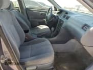 ✅ 2000 Toyota Camry LE • VIN: 4T1BG22K2YU679297 • Lot: 90669205. Wystawiony na Copart z przebiegiem 140 056 mil. Bezpłatny archiwum sprzedaży aukcyjnych z USA i szczegółowy raport historii pojazdu na DreamBid. Zdjęcie 7.