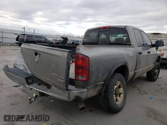 2006 Dodge 3500 SLT z VIN 3D7LX38C76G173517, wystawiony jako Copart lot #44635905 z przebiegiem 294 333 mil mil oraz Szkoda całkowita • Salvage title. Historia ofert i sprzedaży dostępna na DreamBid. Obrazek 3.