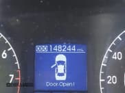 ✅ 2013 Hyundai Genesis 3.8L • VIN: KMHGC4DD6DU213250 • Lot: 43482397. Wystawiony na IAAI z przebiegiem 148 244 mil. Bezpłatny archiwum sprzedaży aukcyjnych z USA i szczegółowy raport historii pojazdu na DreamBid. Zdjęcie 15.