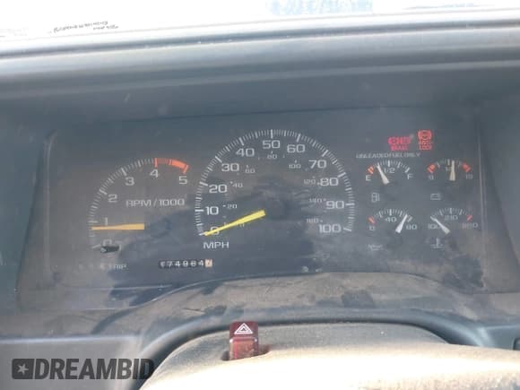 ✅ 1995 Chevrolet Silverado 1500 • VIN: 1GCEK14Z3SZ114345 • Lot: 43493891. Wystawiony na IAAI z przebiegiem 174 964 mil. Bezpłatny archiwum sprzedaży aukcyjnych z USA i szczegółowy raport historii pojazdu na DreamBid. Zdjęcie 7.