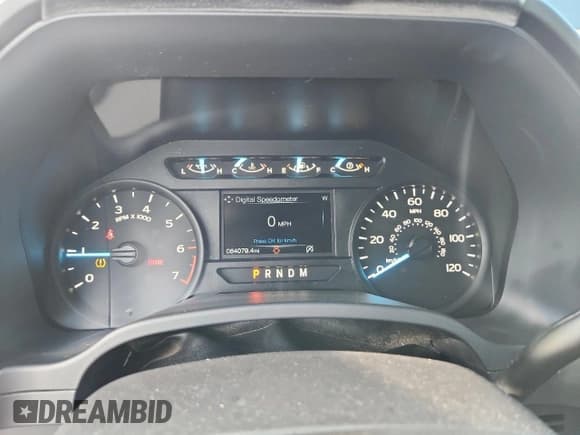 ✅ 2018 Ford F-150 XL • VIN: 1FTMF1CP1JKD45476 • Lot: 85862685. Listed on Copart with 54,079 mi. Free auction sales archive from the USA and detailed vehicle history report at DreamBid. Image 9.