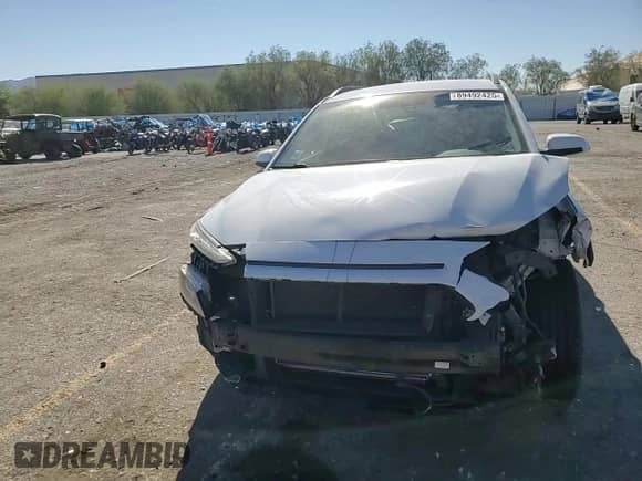 2018 Hyundai Kona SEL with VIN KM8K22AA1JU164739, listed as a Copart auction lot 89492425 with 82,969 mi miles and Salvage title. Bid and sale history available at DreamBid. Image 15.