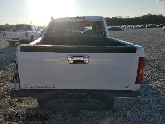✅ 2007 Chevrolet Silverado 1500 LS • VIN: 2GCEC13C371621191 • Лот: 72855714. Опубликован ранее на Copart с пробегом Не указан. Бесплатный доступ к архиву аукционных продаж из США и подробный отчёт об истории автомобиля на DreamBid. Изображение 6.