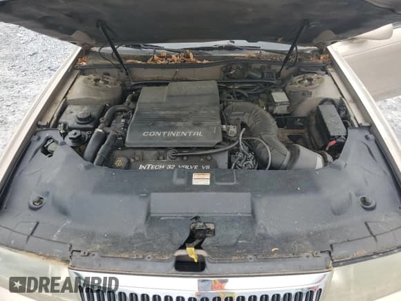 ✅ 1997 Lincoln Continental • VIN: 1LNLM97V3VY606937 • Lot: 55039495. Listed on Copart with 127,796 mi. Free auction sales archive from the USA and detailed vehicle history report at DreamBid. Image 11.