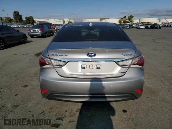 ✅ 2013 Hyundai Sonata Limited • VIN: KMHEC4A40DA091661 • Lot: 65062364. Listed on Copart with 142,275 mi. Free auction sales archive from the USA and detailed vehicle history report at DreamBid. Image 6.