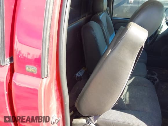 ✅ 2003 Chevrolet Silverado 1500 Work Truck • VIN: 1GCEC14X23Z256893 • Лот: 41540581. Опубликован ранее на IAAI с пробегом 320 961 миль. Бесплатный доступ к архиву аукционных продаж из США и подробный отчёт об истории автомобиля на DreamBid. Изображение 8.