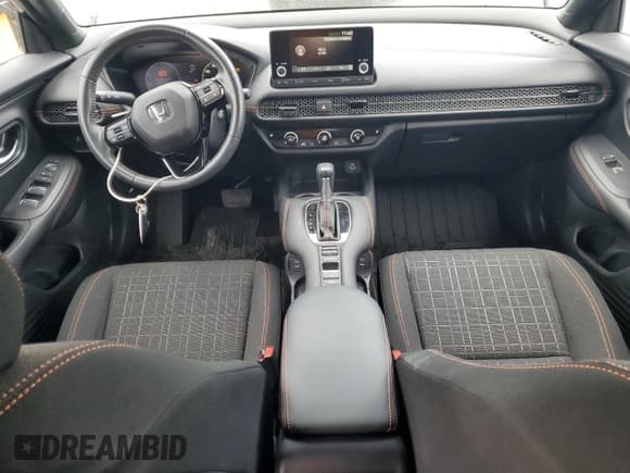 ✅ 2024 Honda HR-V Sport • VIN: 3CZRZ1H56RM736867 • Lot: 92384065. Listed on Copart with 20,238 mi. Free auction sales archive from the USA and detailed vehicle history report at DreamBid. Image 8.