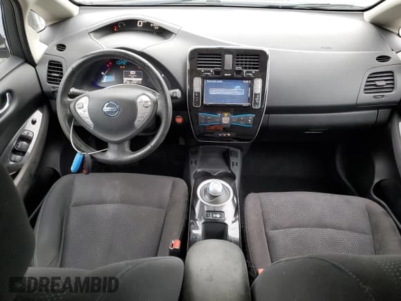 ✅ 2015 Nissan LEAF SV • VIN: 1N4AZ0CP8FC316696 • Lot: 62882535. Listed on Copart with 65,399 mi. Free auction sales archive from the USA and detailed vehicle history report at DreamBid. Image 8.