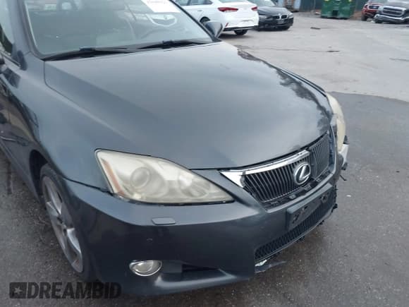 ✅ 2010 Lexus IS 250 C • VIN: JTHFF2C24A2508509 • Lot: 43648021. Listed on IAAI with 196,433 mi. Free auction sales archive from the USA and detailed vehicle history report at DreamBid. Image 17.