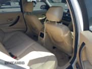 ✅ 2012 BMW 3 Series 335i • VIN: WBA3A9G54CNN67686 • Лот: 42106853. Опубликован ранее на IAAI с пробегом 141 368 миль. Бесплатный доступ к архиву аукционных продаж из США и подробный отчёт об истории автомобиля на DreamBid. Изображение 8.