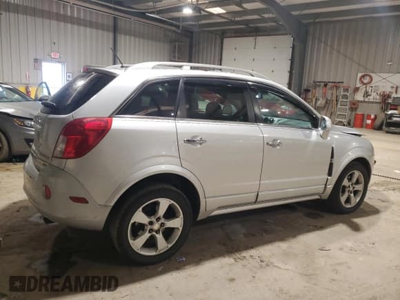 ✅ 2013 Chevrolet Captiva Sport LTZ • VIN: 3GNAL4EK3DS612499 • Lot: 46884585. Wystawiony na Copart z przebiegiem 58 086 mil. Bezpłatny archiwum sprzedaży aukcyjnych z USA i szczegółowy raport historii pojazdu na DreamBid. Zdjęcie 3.