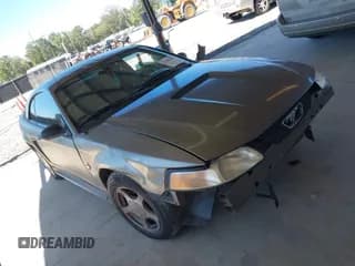 ✅ 2002 Ford Mustang Standard • VIN: 1FAFP40402F186628 • Lot: 43301489. Wystawiony na IAAI z przebiegiem 1 313 913 mil. Bezpłatny archiwum sprzedaży aukcyjnych z USA i szczegółowy raport historii pojazdu na DreamBid. Zdjęcie 1.