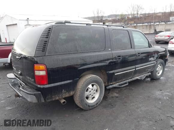 2000 Chevrolet Suburban LT с VIN 3GNFK16T1YG197268, выставлен на аукционе IAAI как лот 42026756 с пробегом 151 674 миль миль и . История ставок и продаж доступна на DreamBid. Изображение 4.