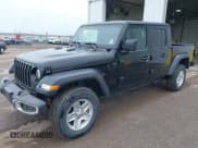 ✅ 2023 Jeep Gladiator Sport S • VIN: 1C6HJTAG8PL522548 • Лот: 42278010. Опубликован ранее на IAAI с пробегом 58 491 миль. Бесплатный доступ к архиву аукционных продаж из США и подробный отчёт об истории автомобиля на DreamBid. Изображение 2.