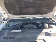 ✅ 2011 Chevrolet Silverado 2500HD Work Truck • VIN: 1GB2CVCG9BZ396373 • Lot: 43598113. Wystawiony na IAAI z przebiegiem 273 698 mil. Bezpłatny archiwum sprzedaży aukcyjnych z USA i szczegółowy raport historii pojazdu na DreamBid. Zdjęcie 10.