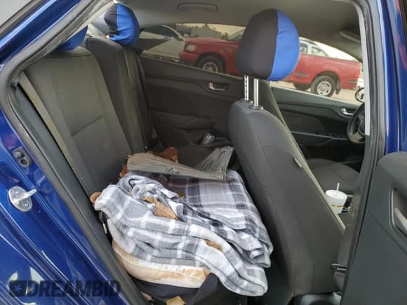 ✅ 2019 Hyundai Accent SE • VIN: 3KPC24A34KE085023 • Лот: 85225174. Опубликован ранее на Copart с пробегом 82 202 миль. Бесплатный доступ к архиву аукционных продаж из США и подробный отчёт об истории автомобиля на DreamBid. Изображение 11.