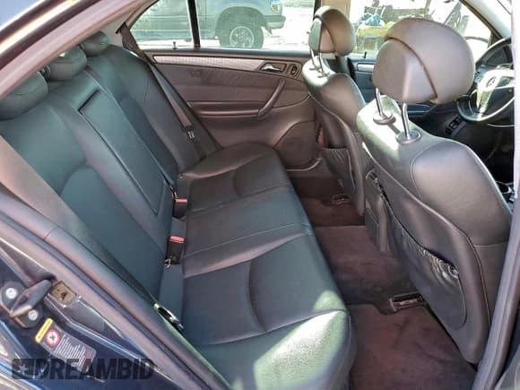 ✅ 2004 Mercedes-Benz C 230 Kompressor • VIN: WDBRF40J14A628797 • Lot: 94340495. Listed on Copart with 176,194 mi. Free auction sales archive from the USA and detailed vehicle history report at DreamBid. Image 10.